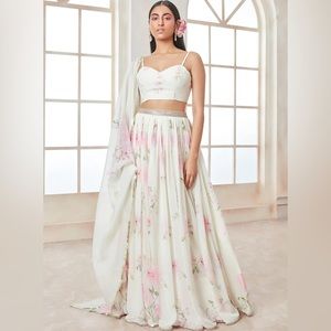 LASHKARAA - Off White and Pink Printed Georgette Lehenga